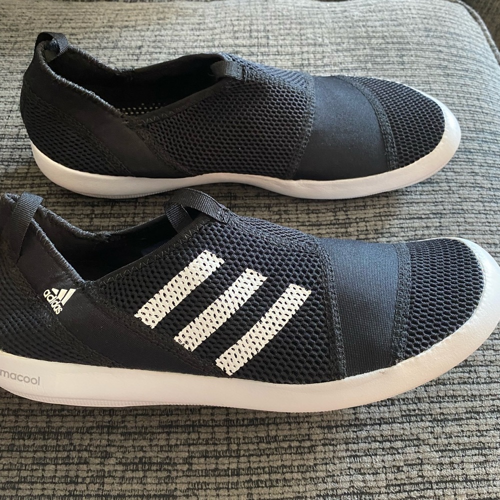 Adidas water boat hiking shoes for Men size 11